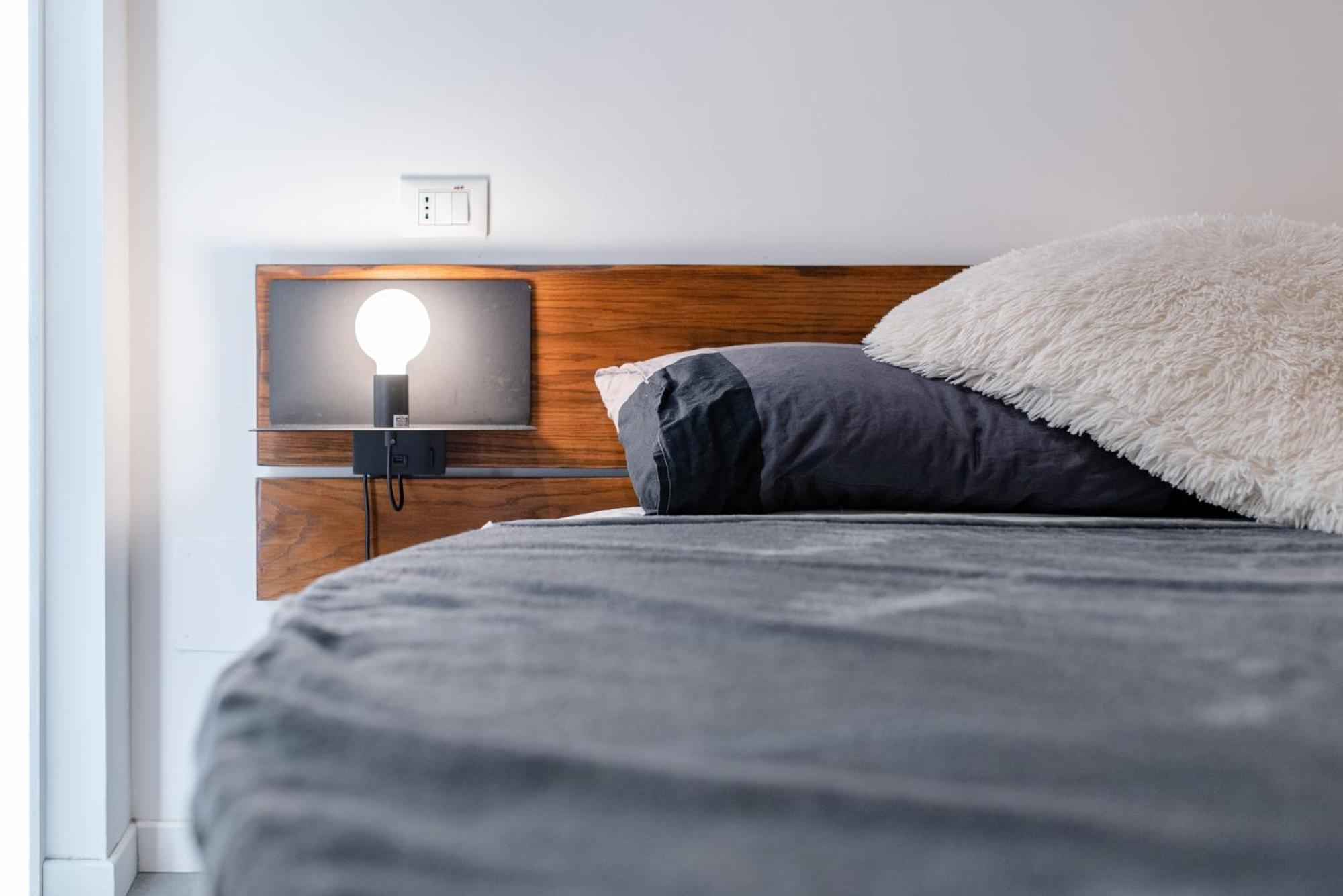 Suite & Queen Apartments Турин Экстерьер фото