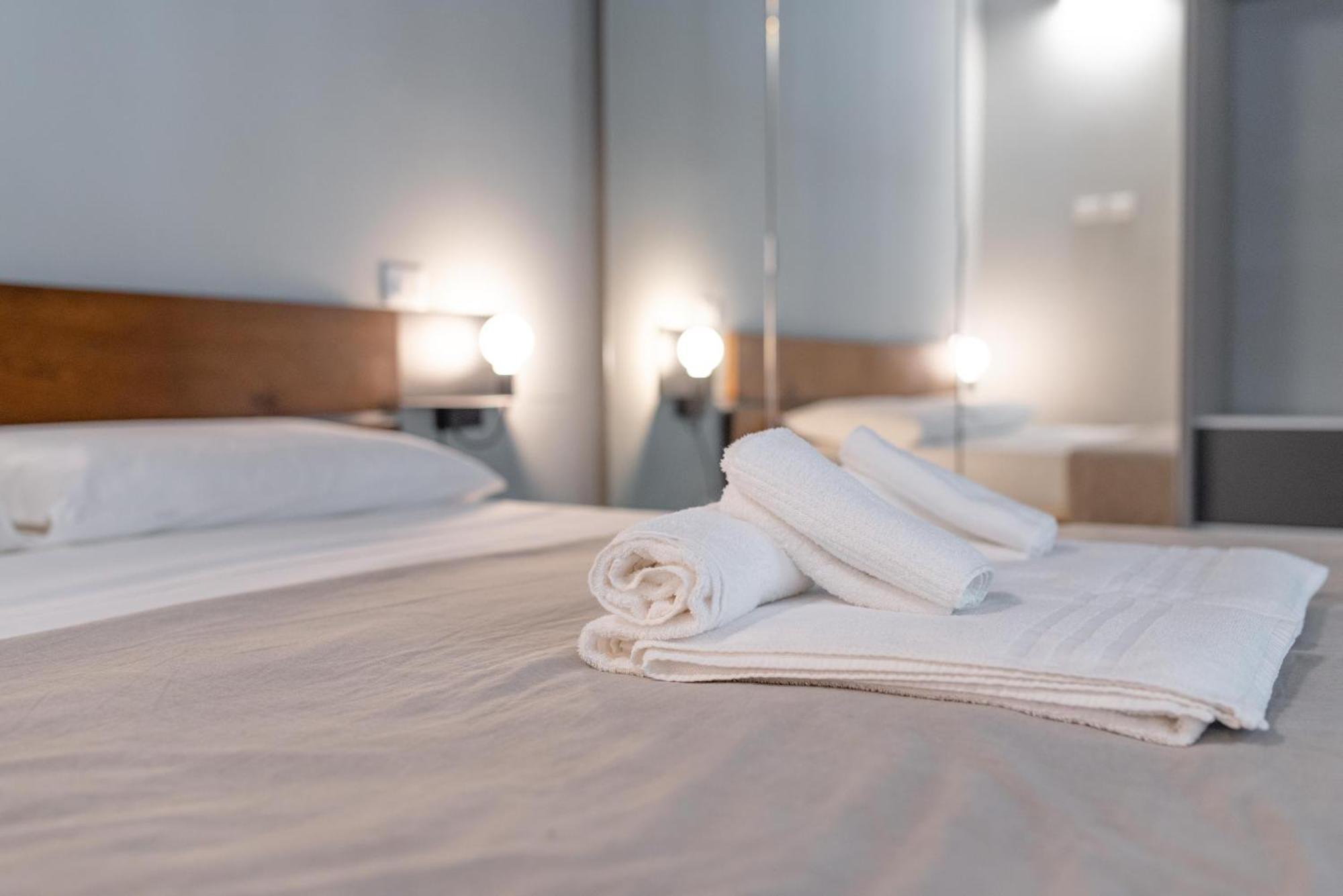 Suite & Queen Apartments Турин Экстерьер фото