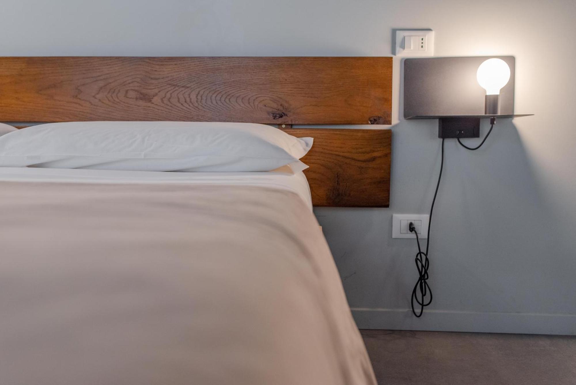 Suite & Queen Apartments Турин Экстерьер фото
